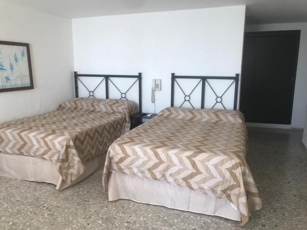 Suite Frente Al Mar En Torres Gemelas Acapulco Luaran gambar